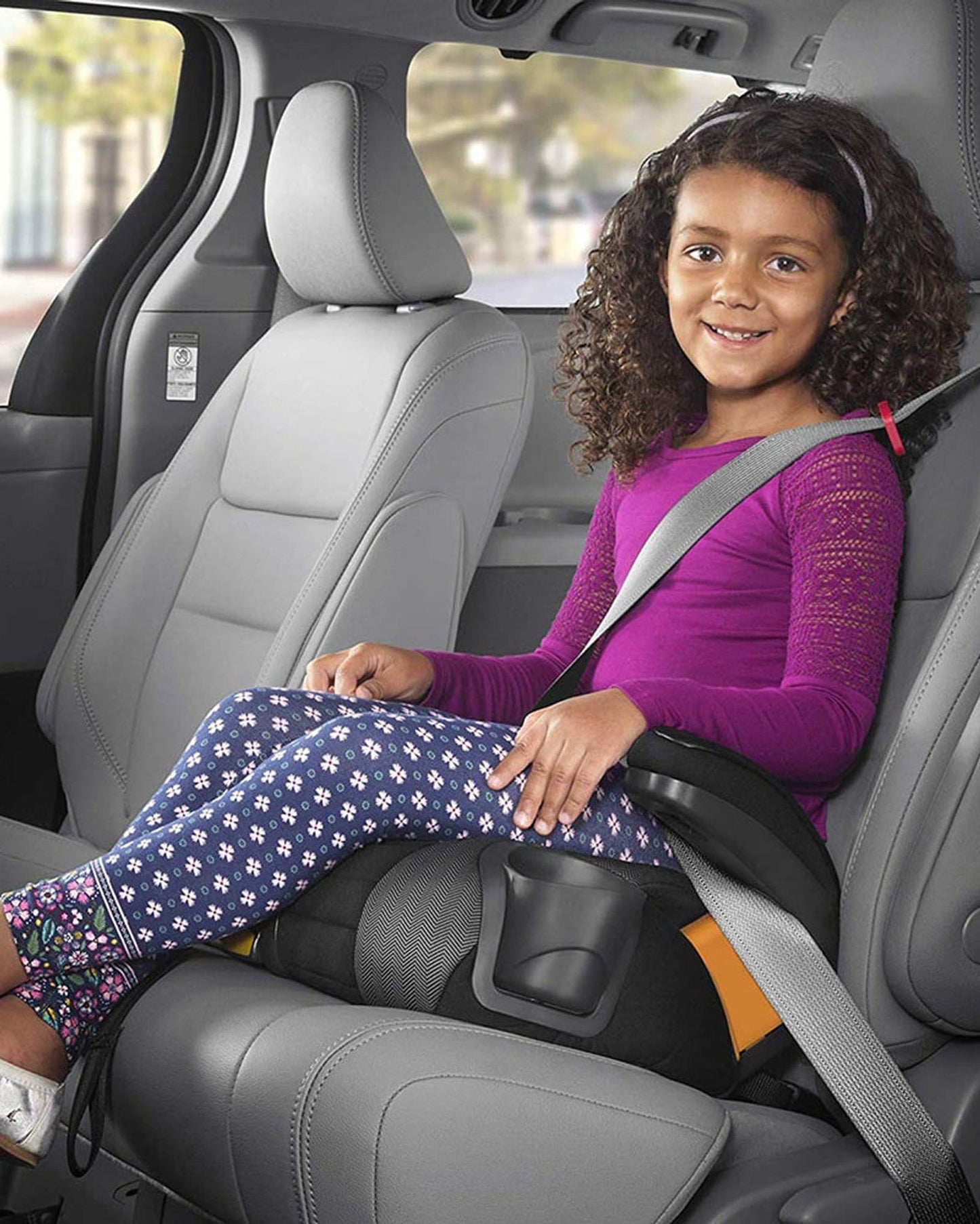 مقعد معزز للأطفال بدون ظهر من CHICCO GOFIT SHARK USA