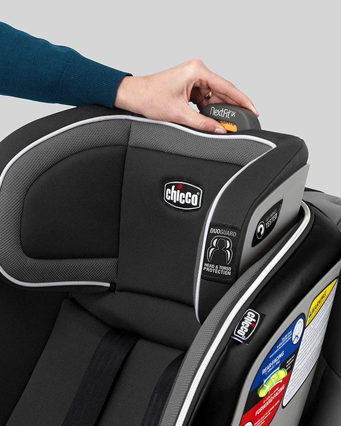 مقعد سيارة CHICCO NEXTFT ZIP القابل للتحويل GEO