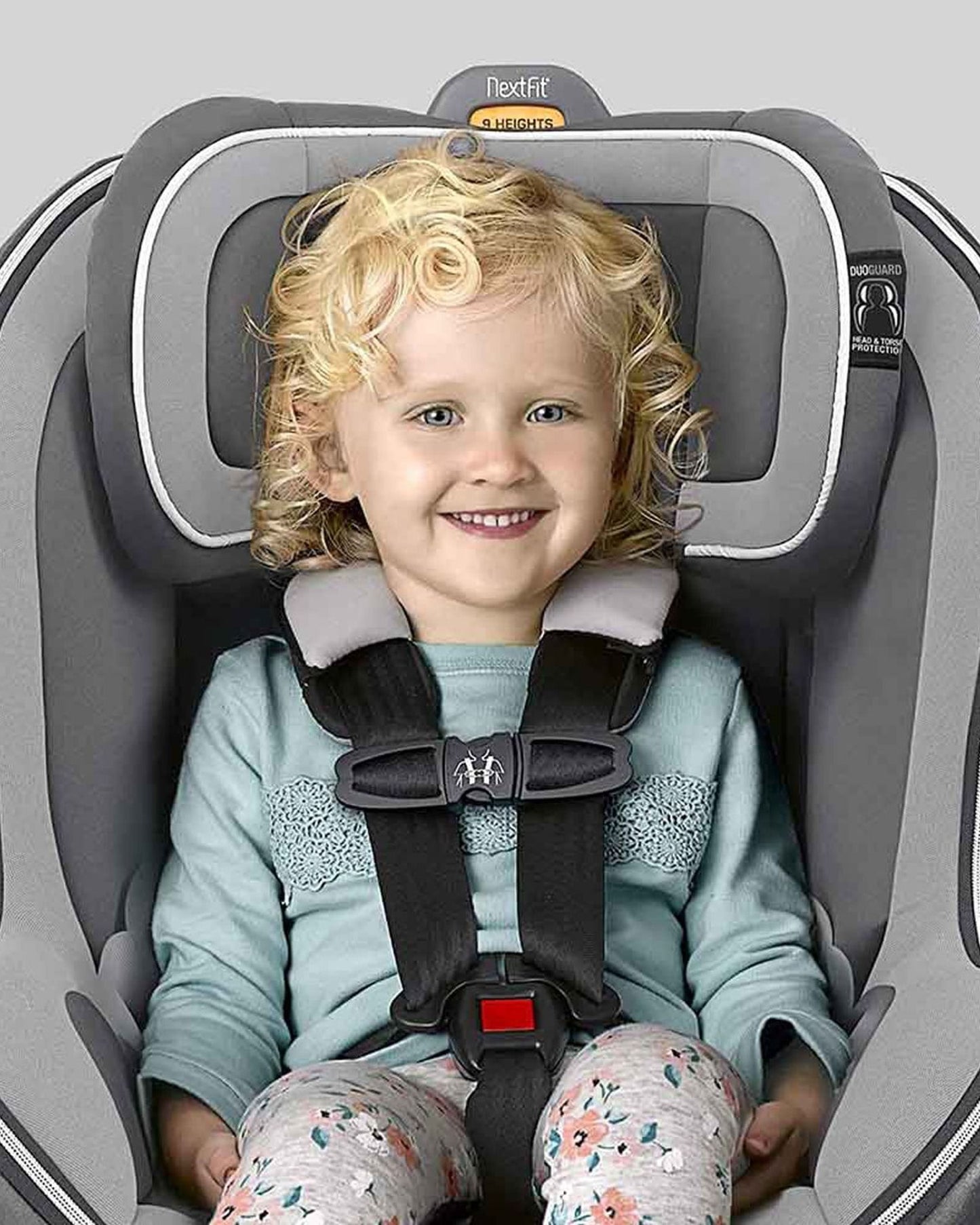 مقعد سيارة CHICCO NEXTFT ZIP القابل للتحويل GEO