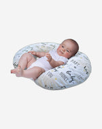 وسادة شيكو بوبي مع غطاء قطني بتصميم "هيلو بيبي"