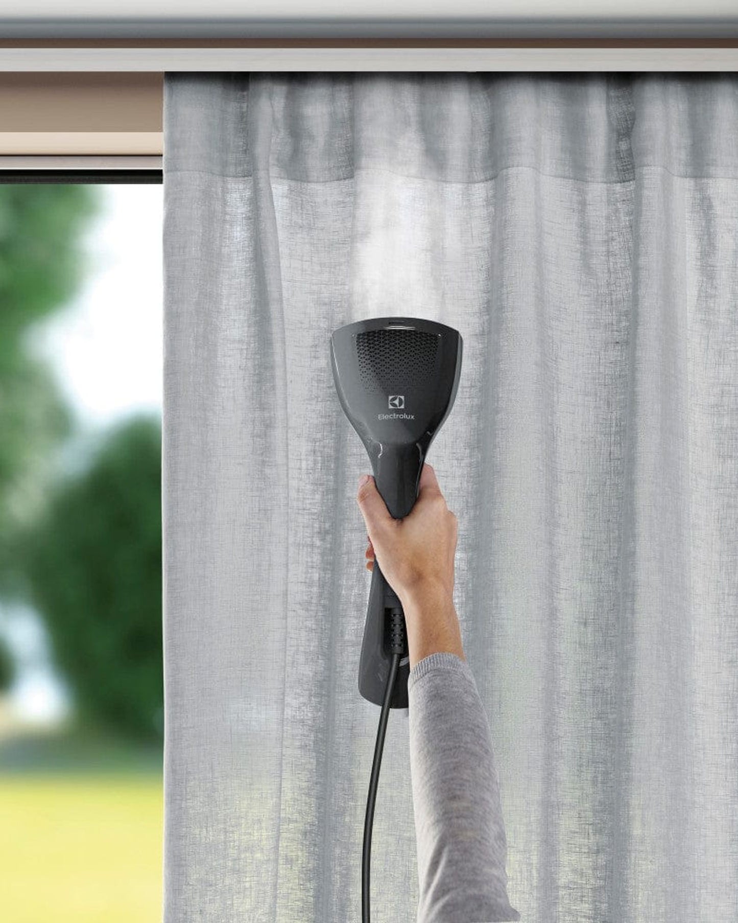 مكواة البخار Electorlux Refine 600