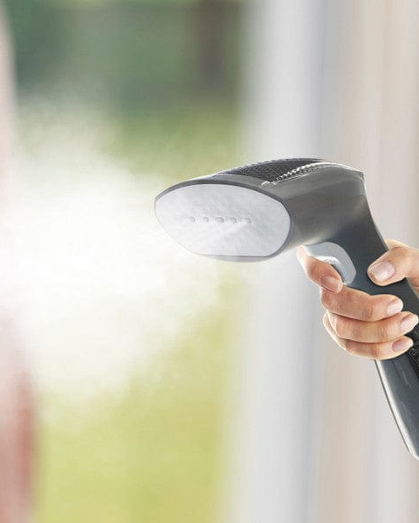 مكواة البخار Electorlux Refine 600