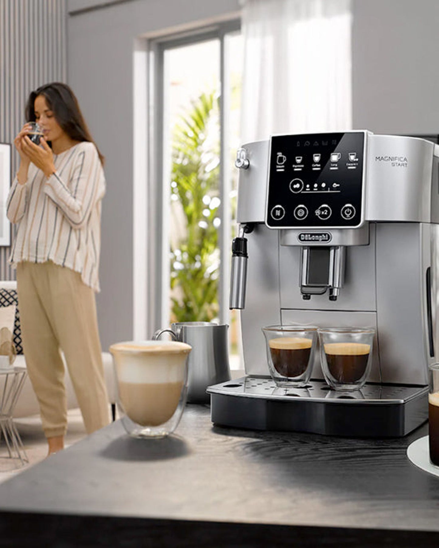 ماكينة القهوة الأوتوماتيكية ديلونجي ماجنيفيكا