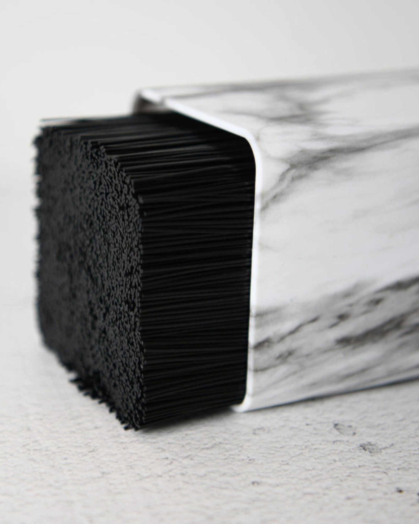 منظم سكاكين المطبخ من فيسمان، 22 سم، مع شعيرات بلاستيكية مرنة