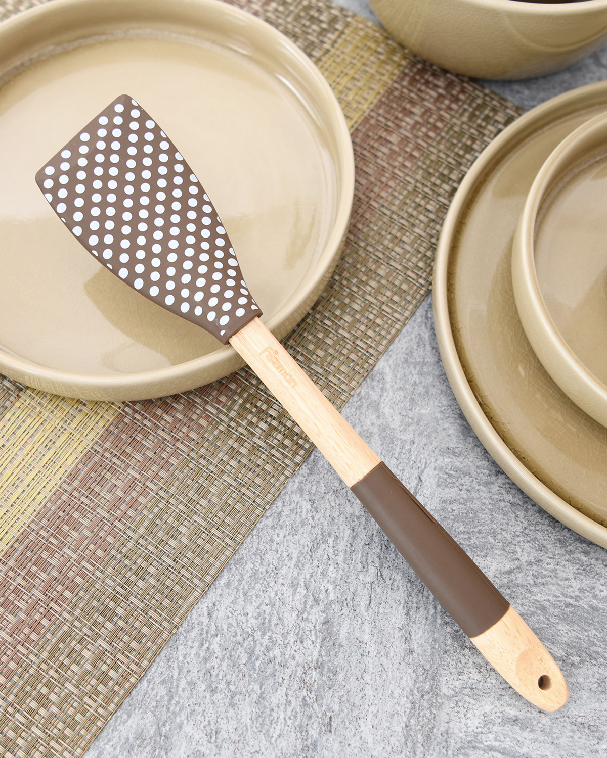 Fissman Skimmer Silicone Wooden Handle Brown/Beige 32cm
