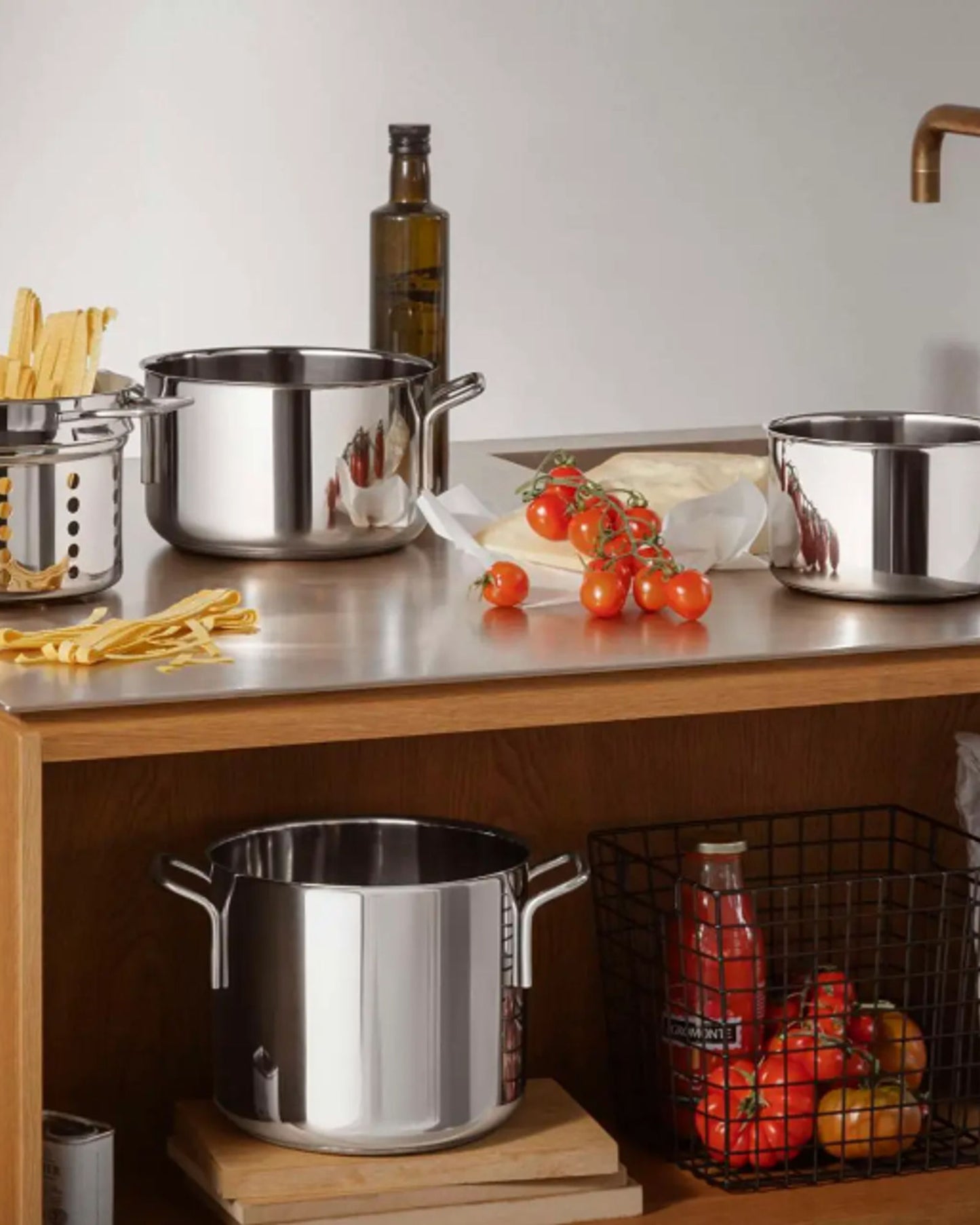 طقم أواني طهي من الفولاذ المقاوم للصدأ من إيفا سولو 202350، 4 قطع