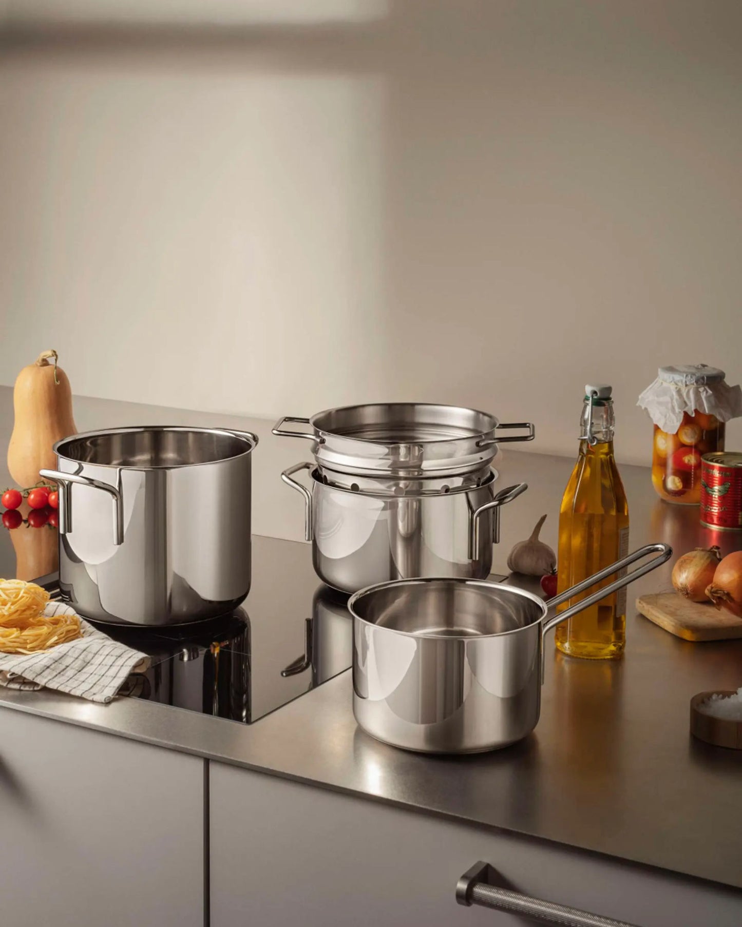 طقم أواني طهي إيفا سولو 202353 مكون من 4 قطع من الفولاذ المقاوم للصدأ