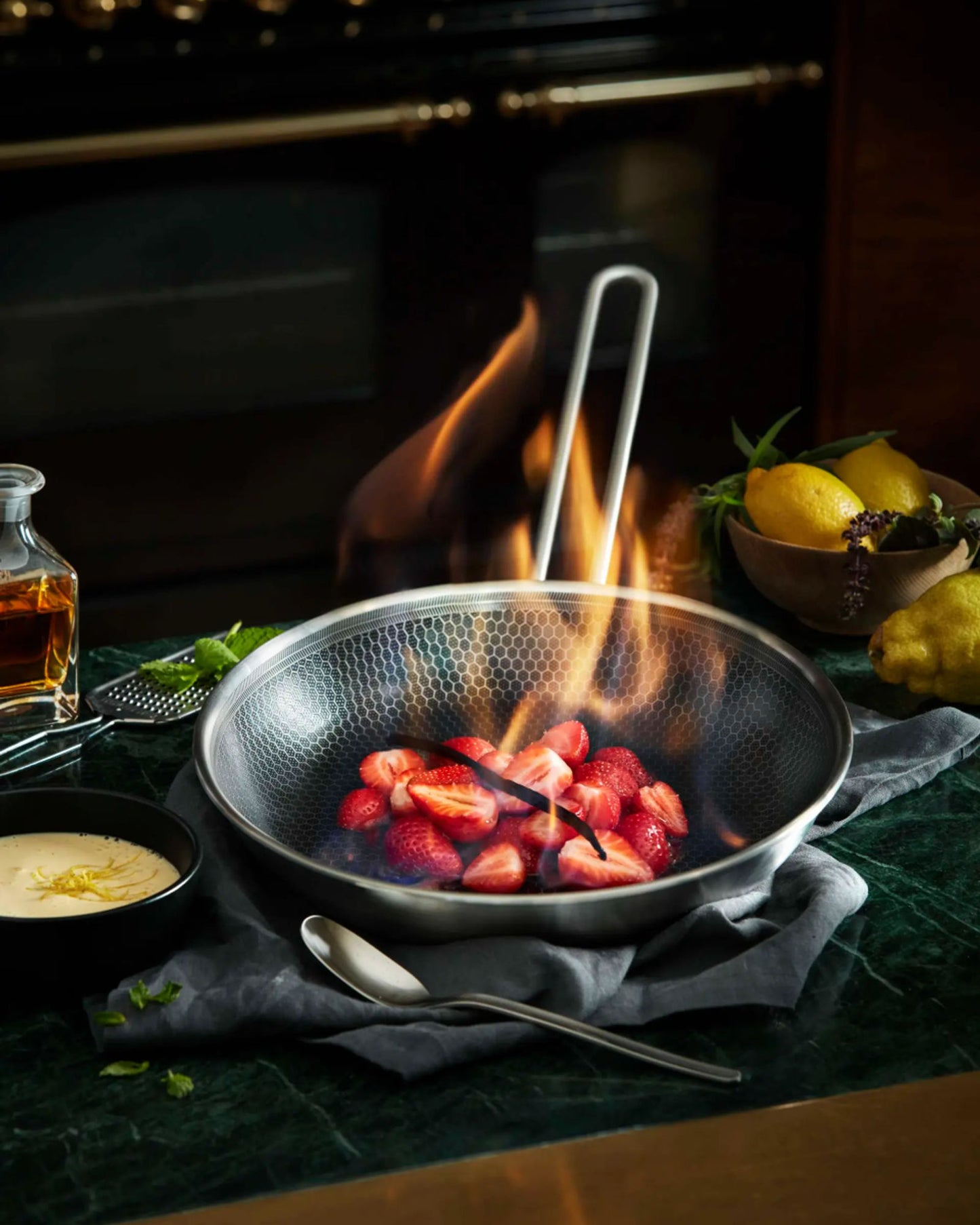 مقلاة إيفا سولو 246625 موزاييك 24 سم