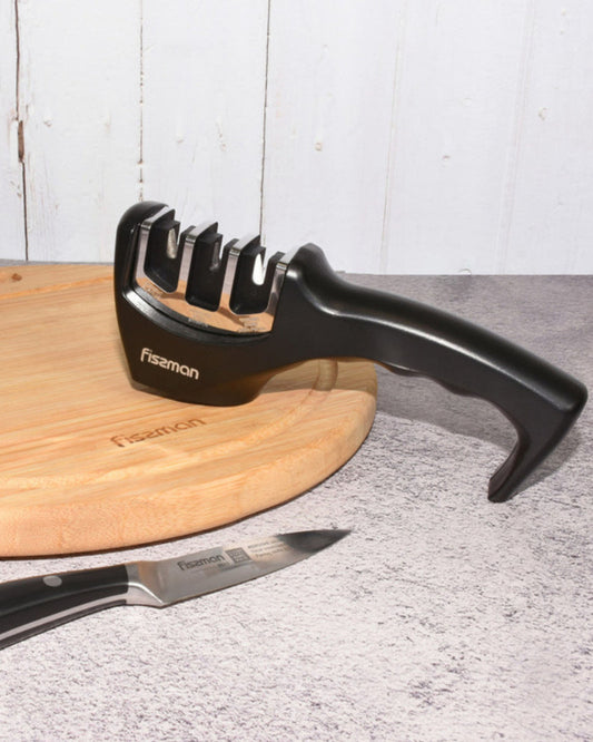 مبراة سكاكين فيسمان ثلاثية المراحل أسود/فضي