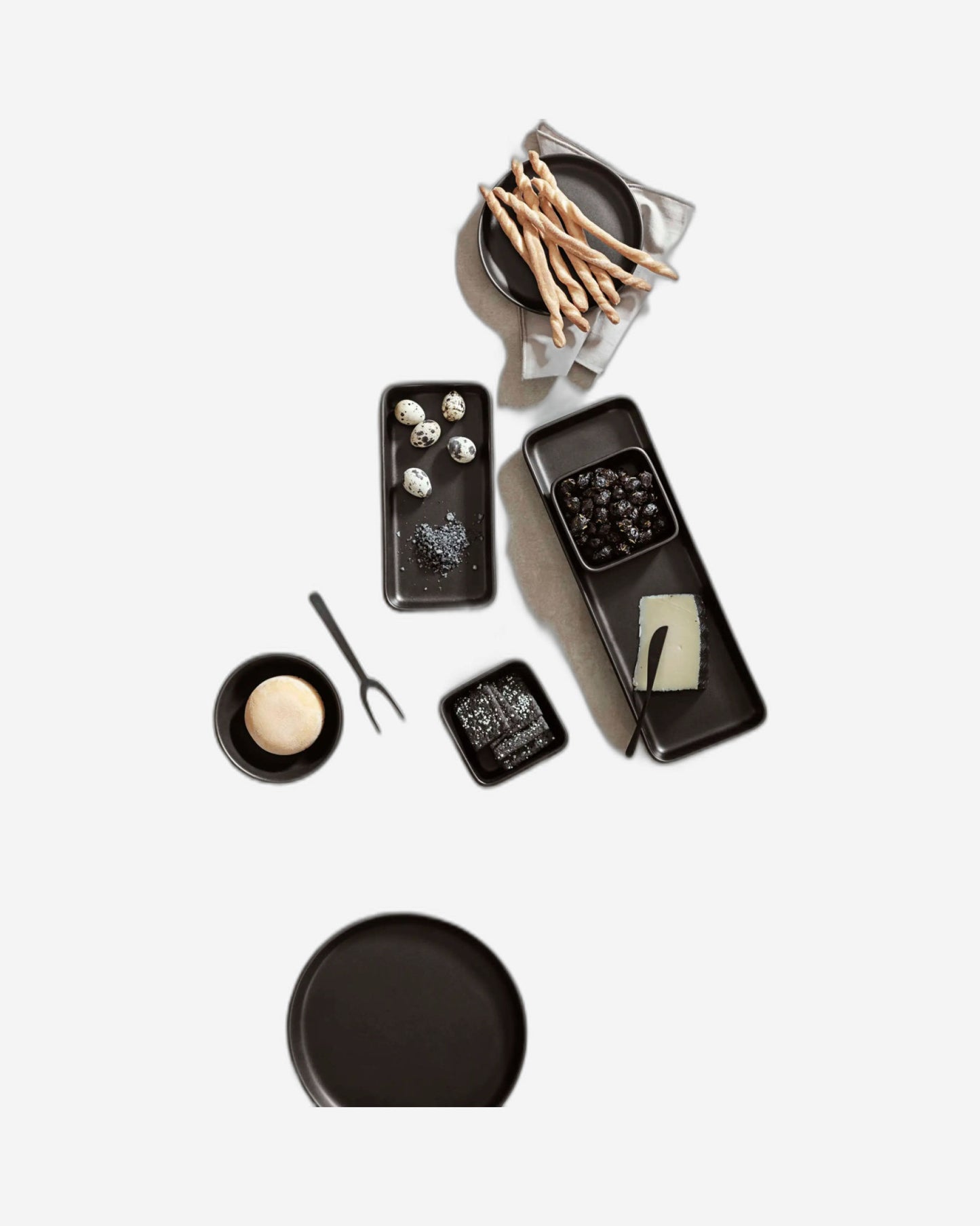 طبق تقديم إيفا سولو 502778، مقاس 13×37 سم، من نورديك كيه