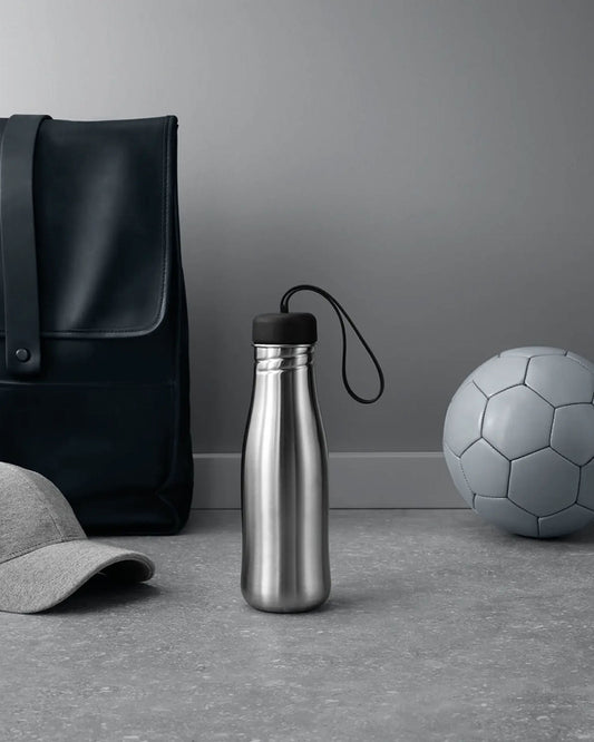 زجاجة إيفا سولو 505020 أكتيف للمشروبات، سعة 0.7 لتر، لون أسود