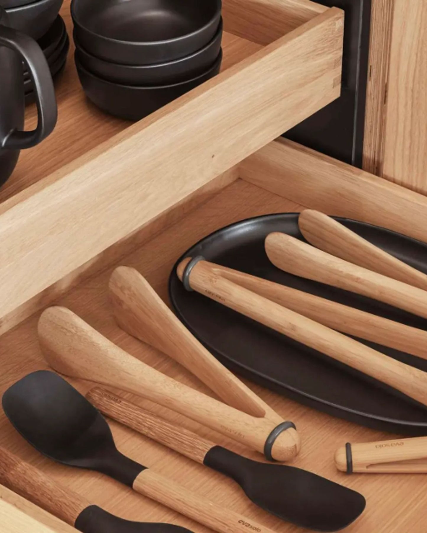 ملقط تقديم الطعام إيفا سولو 530450، طول 24.5 سم، من نورديك كيه