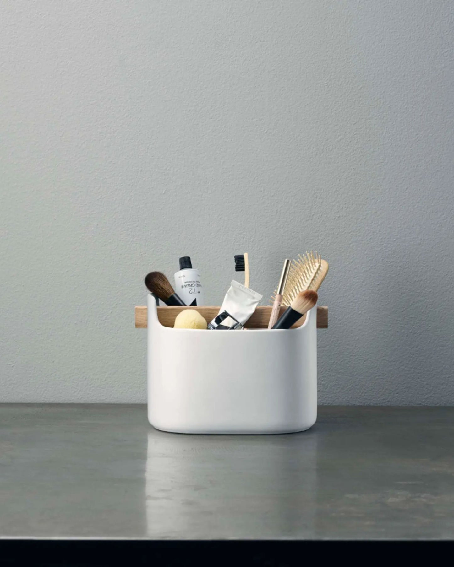 صندوق أدوات إيفا سولو 530638، ارتفاع 15 سم، لون أبيض