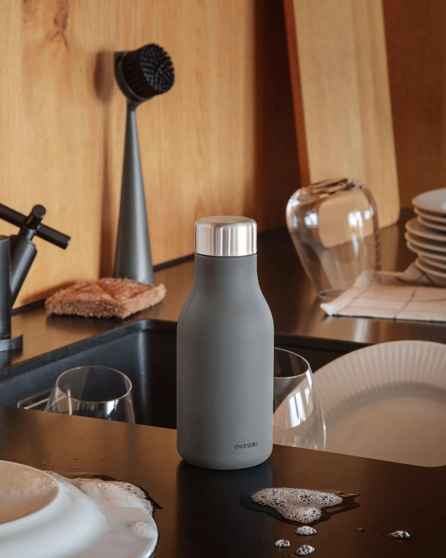 موزع صابون إيفا سولو 530682، لون رمادي فاتح