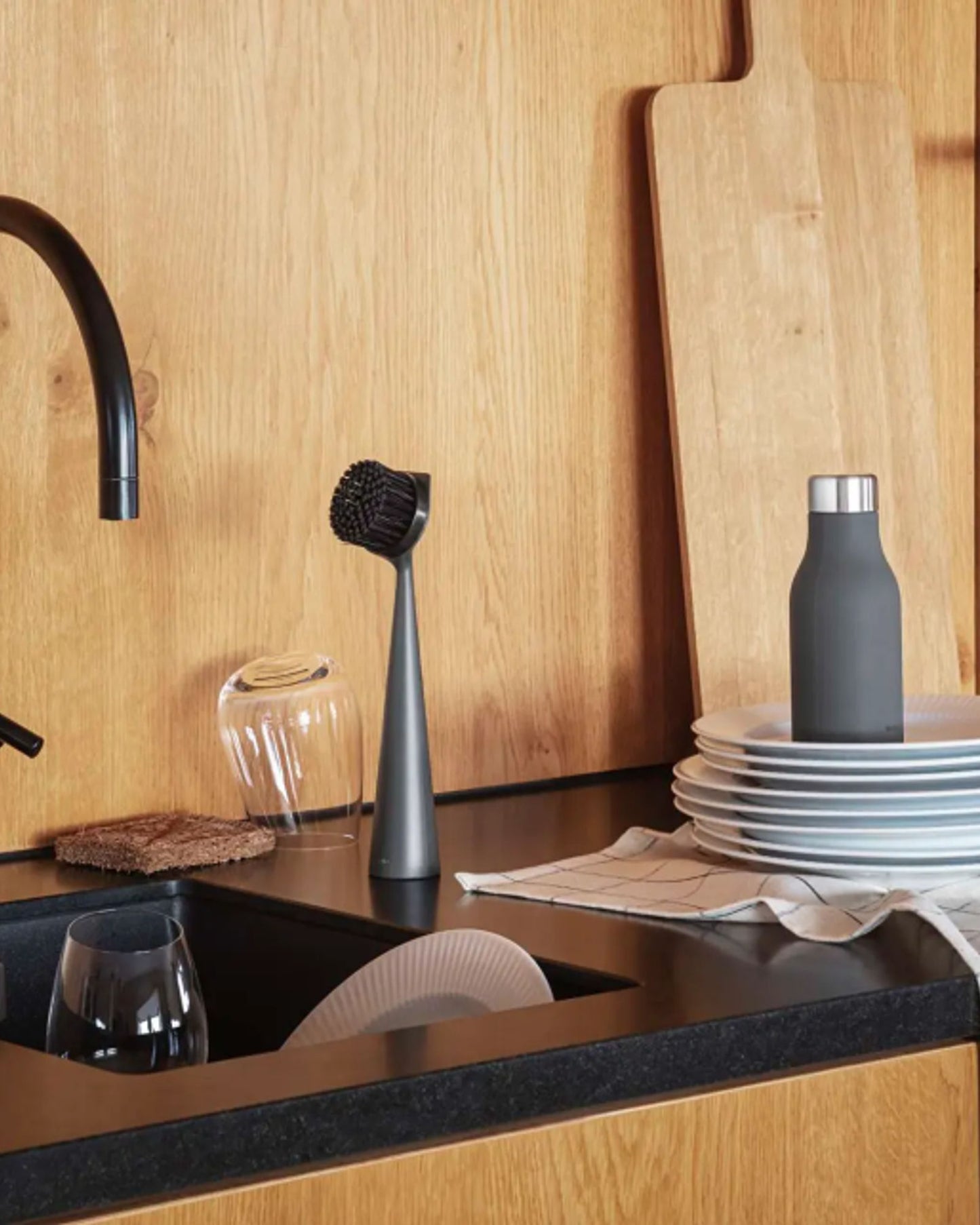 موزع صابون إيفا سولو 530682، لون رمادي فاتح