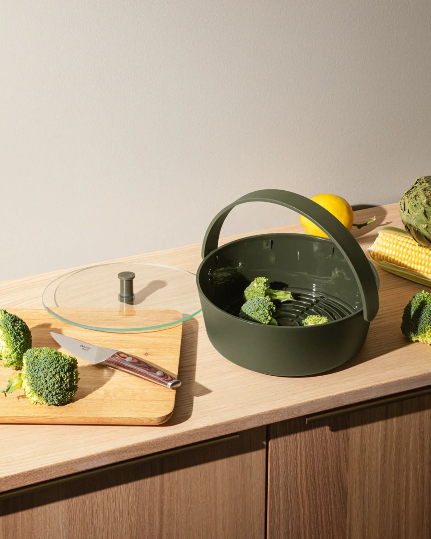 أداة طهي بالبخار للميكروويف من إيفا سولو 531413، لون أخضر