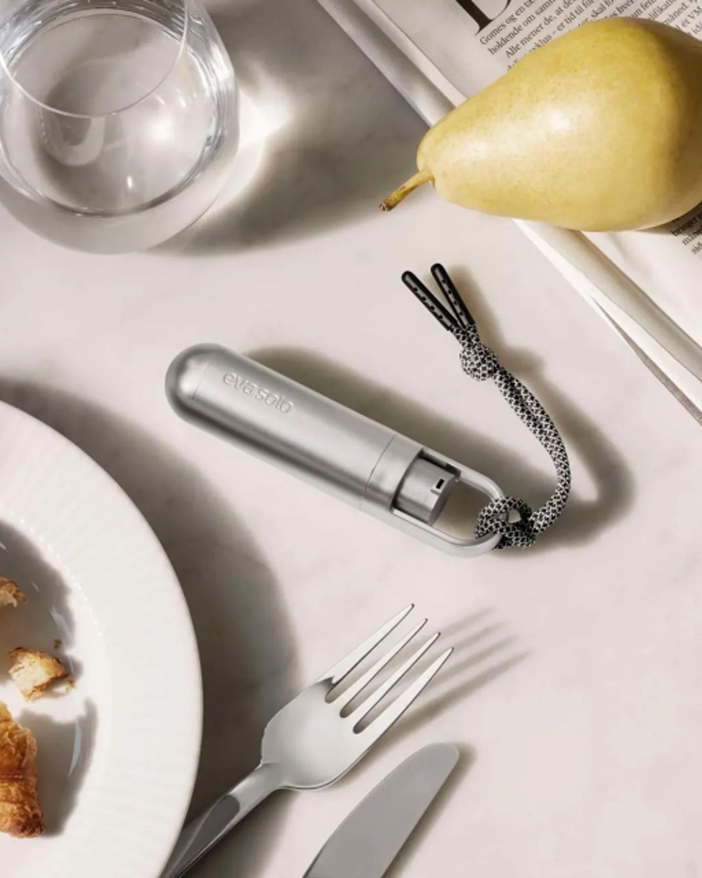 موزع إيفا سولو 567901 صغير فضي اللون بدون علبة