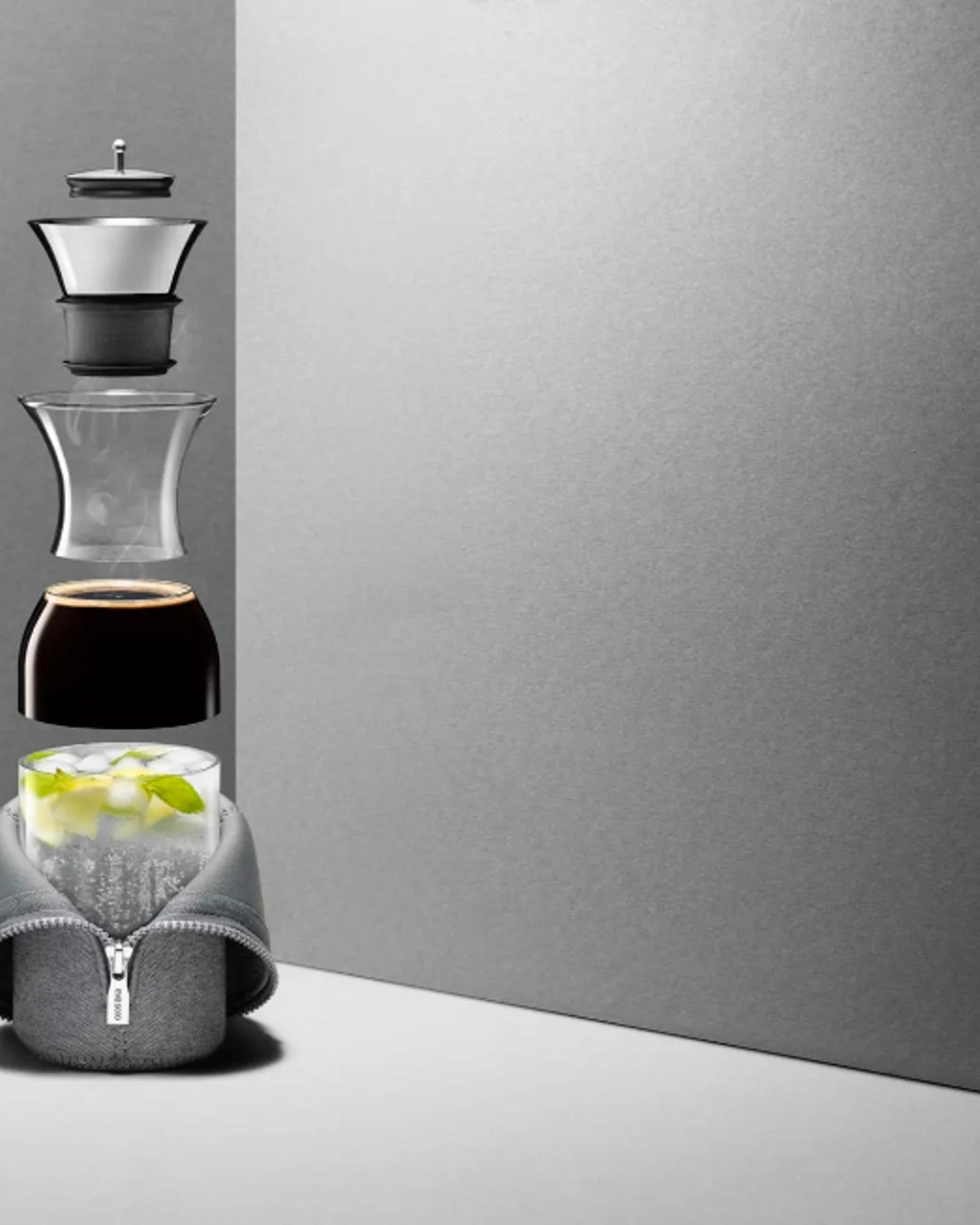 إبريق ثلاجة إيفا سولو 567973 سعة 1 لتر، رمادي داكن منسوج