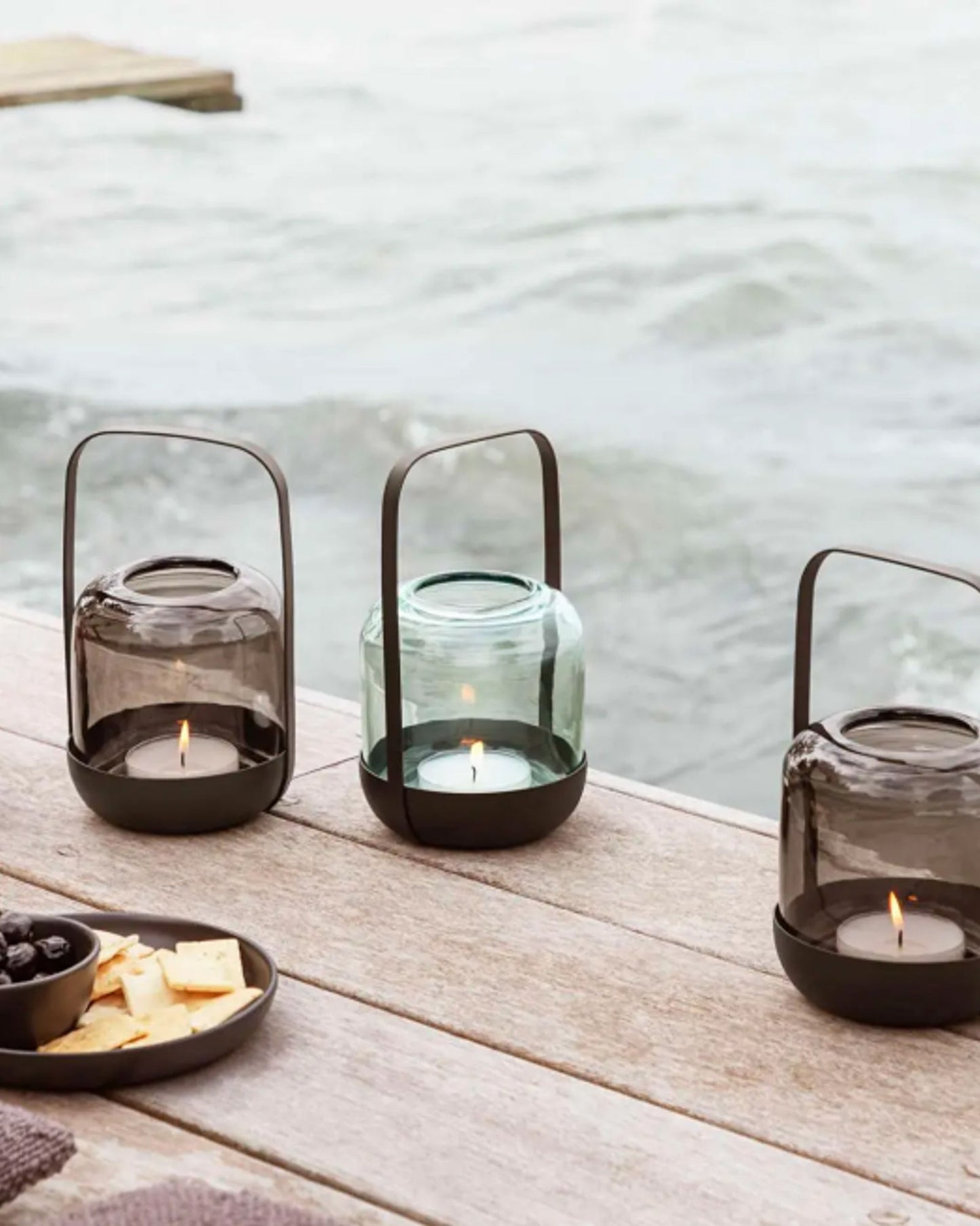 إيفا سولو 571394 فانوس بلوط أخضر نعناعي