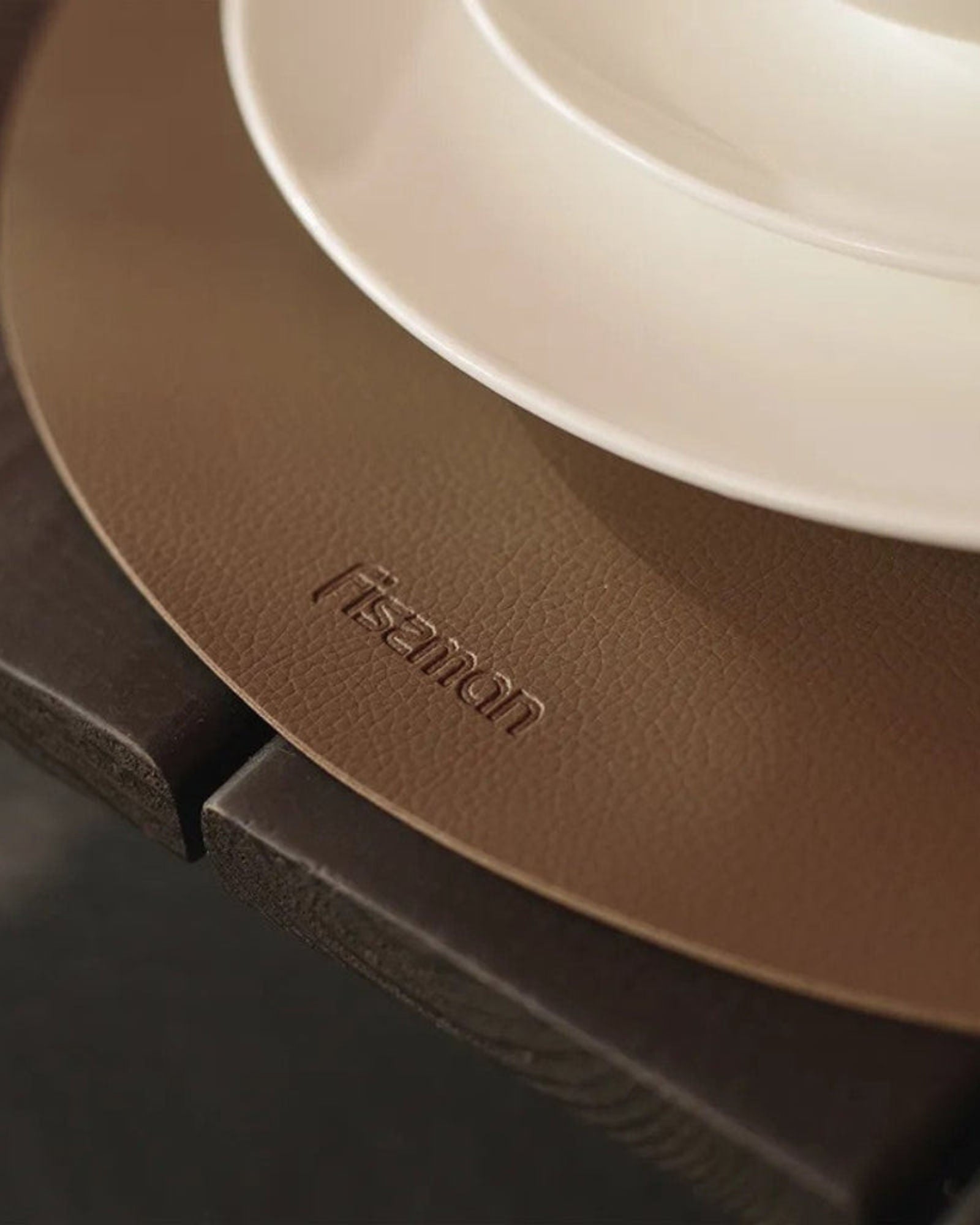 مفرش أطباق بيضاوي من فيسمان 45 × 30 سم (PU)