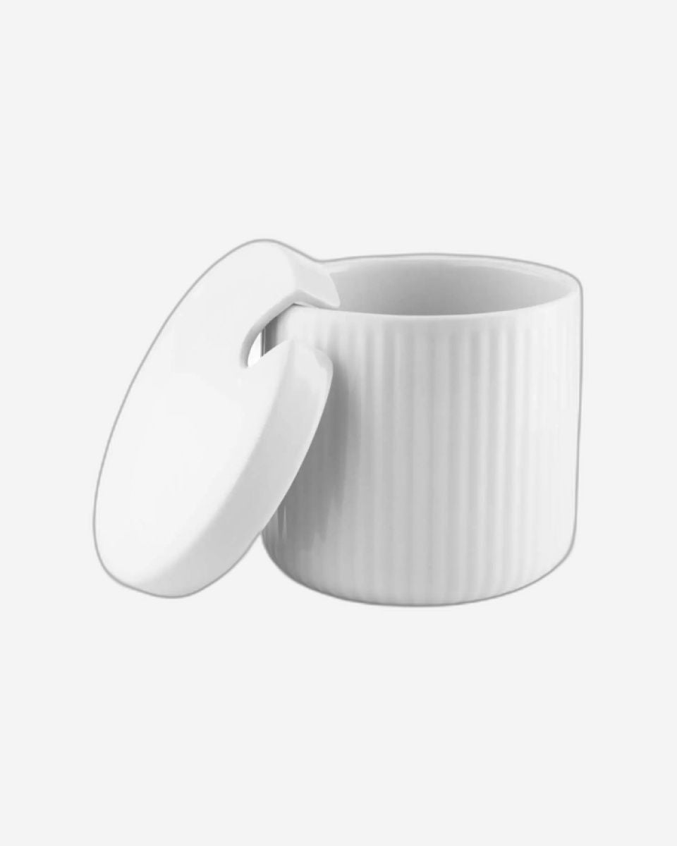 مرطبان إيفا سولو 887274 بغطاء من نوفا