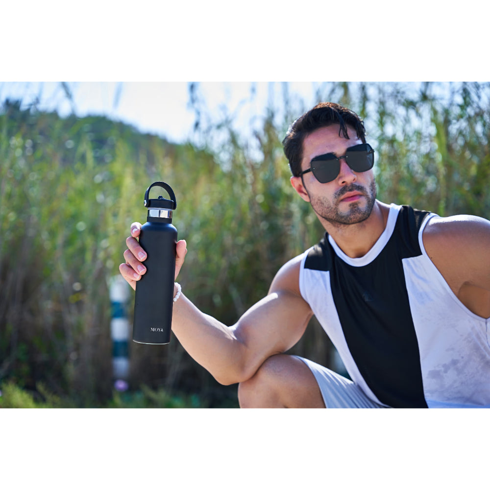 زجاجة مياه مويا 