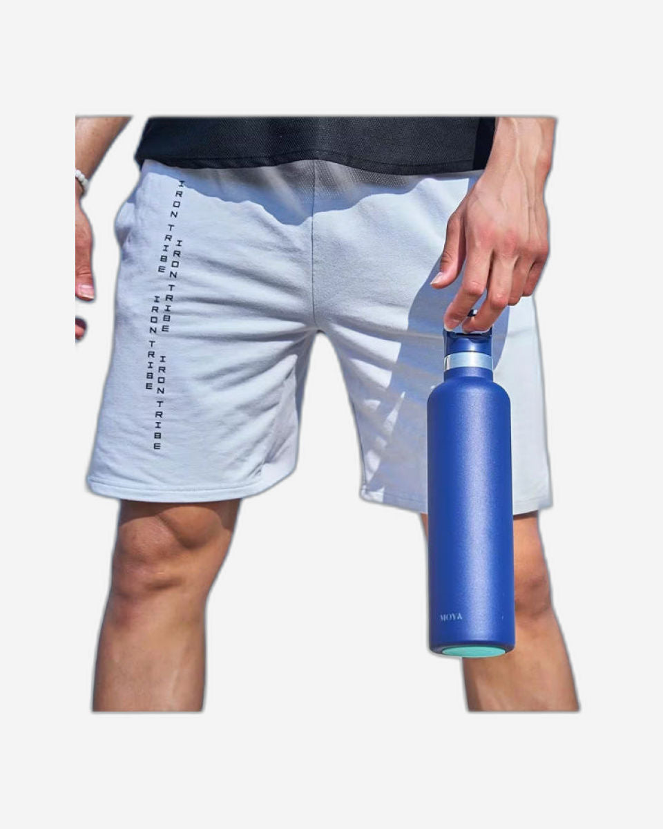 زجاجة مياه مويا "البحر الأسود" المعزولة والمستدامة، سعة 700 مل، باللون الأسود