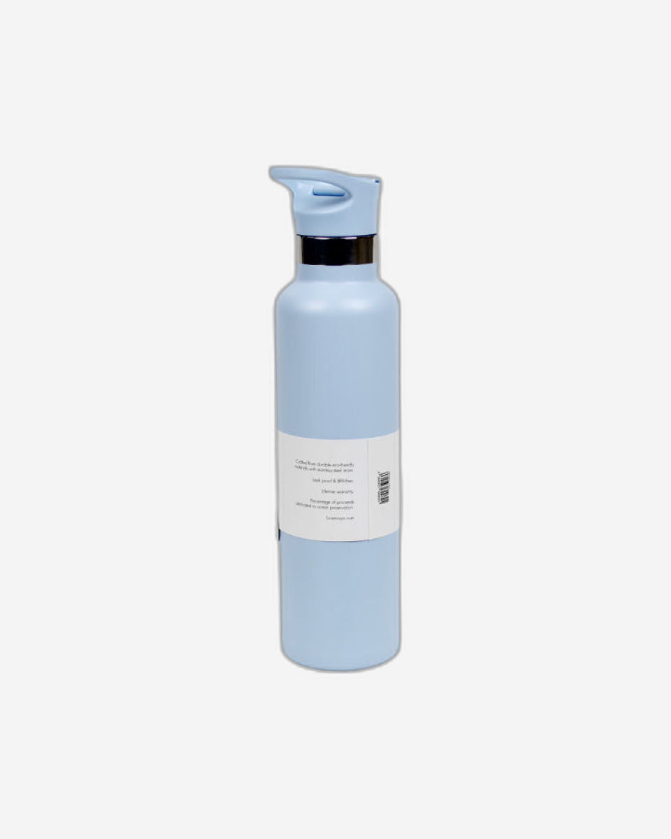 زجاجة مياه مويا "البحر الأسود" المعزولة والمستدامة، سعة 700 مل، باللون الأسود