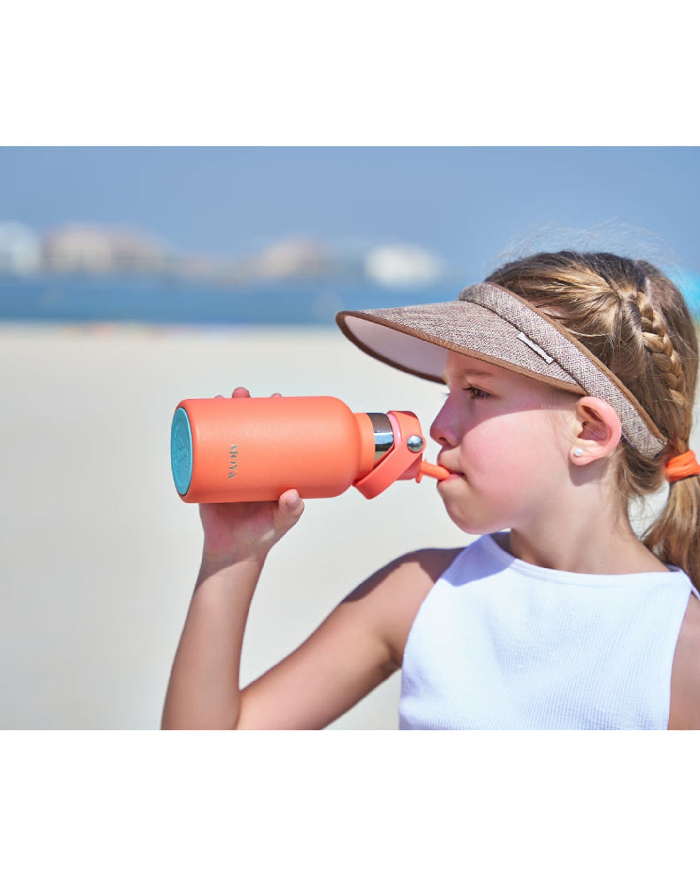 زجاجة مياه مويا "صدفة البحر" المعزولة والمستدامة سعة 350 مل، باللون الأسود