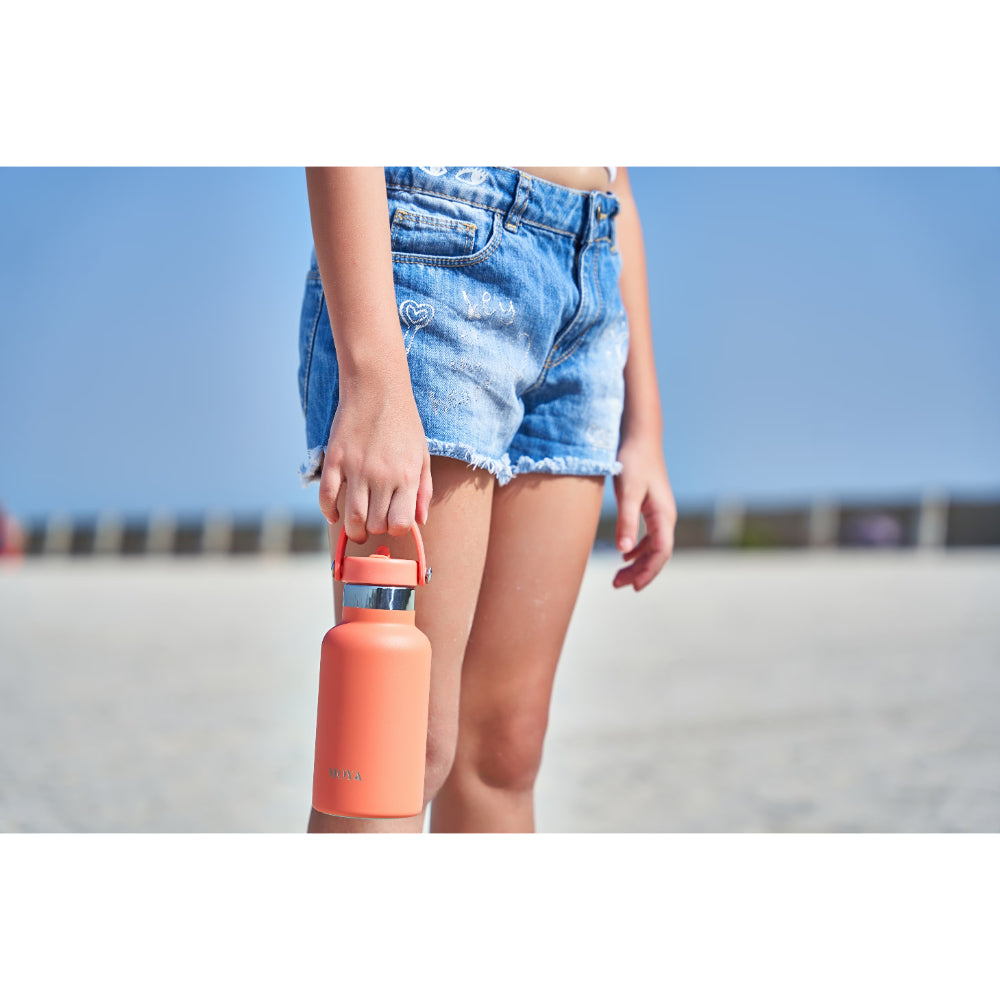 زجاجة مياه مويا 