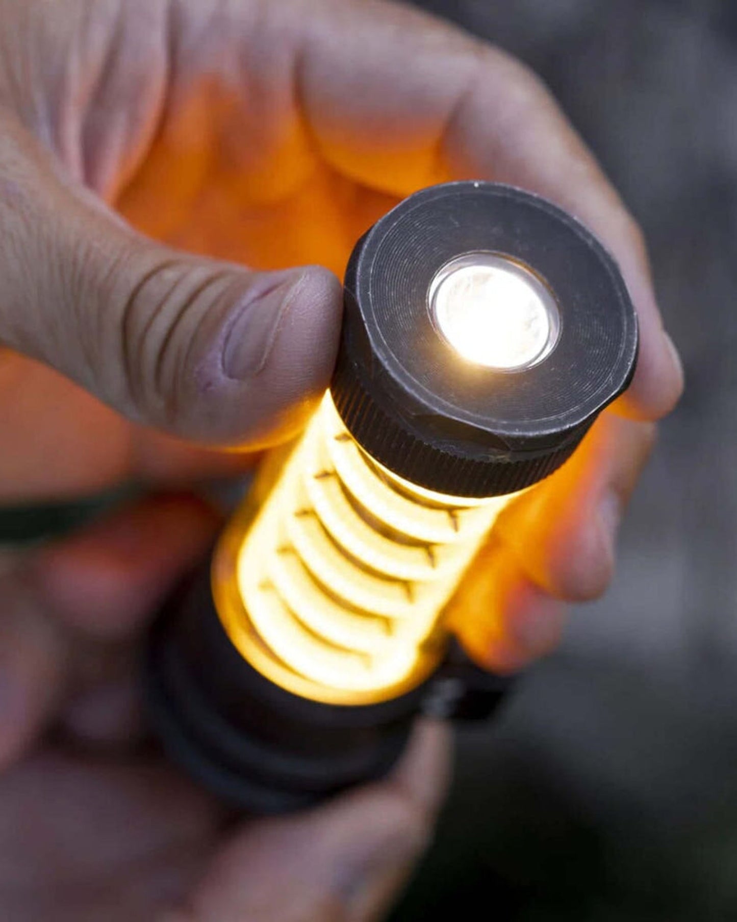 BareBones - عصا إضاءة Edison المصنوعة من الفولاذ المدلفن