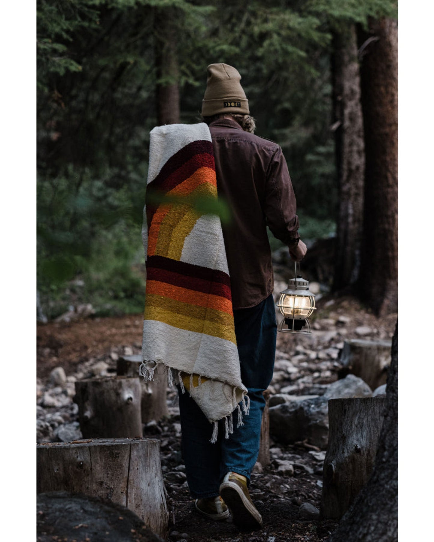 BareBones - فانوس السكة الحديدية (أبيض عتيق)