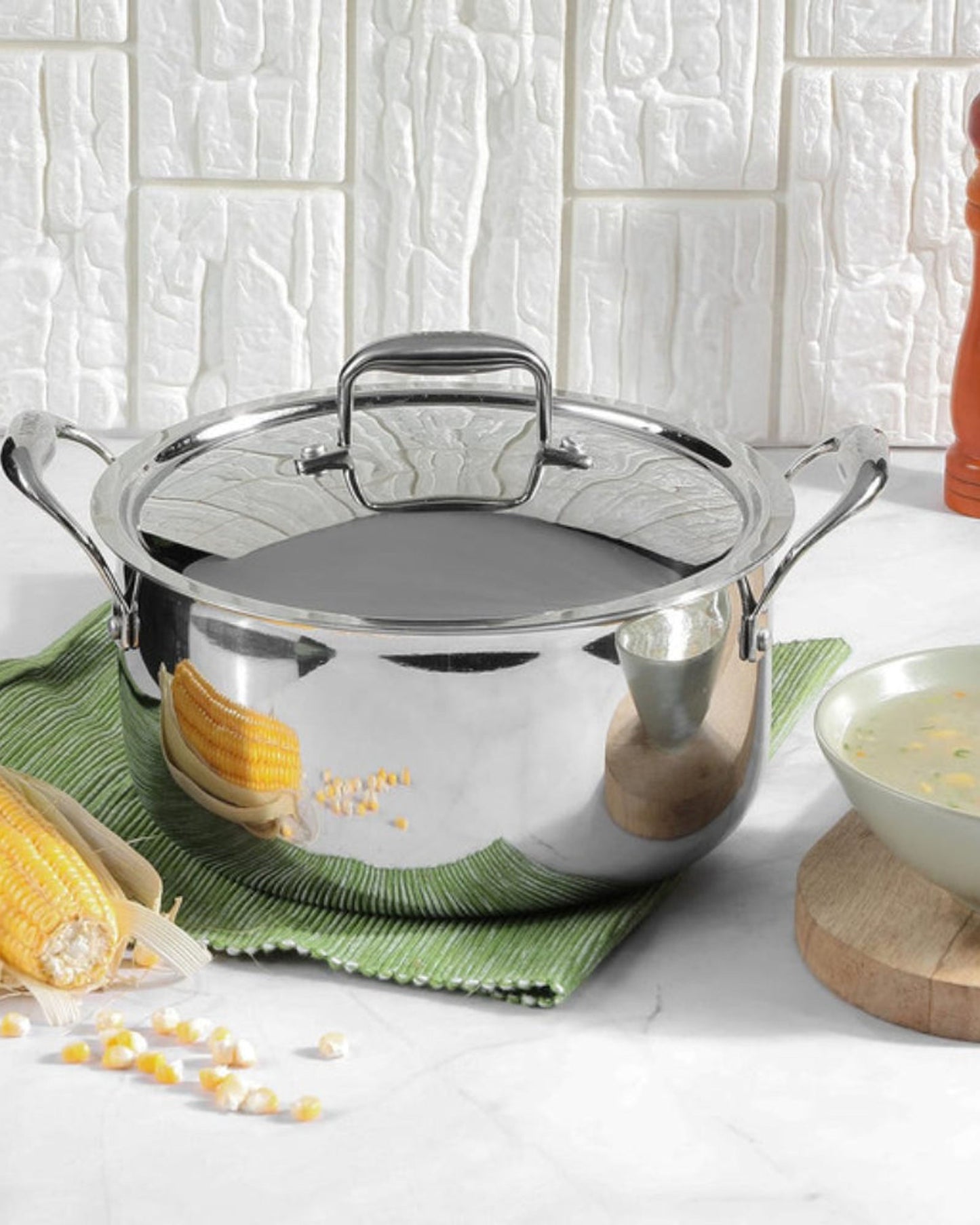 قدر طهي فينود بلاتينيوم تريبلي من الفولاذ المقاوم للصدأ مع غطاء - 24 سم، 5 لتر، فضي (مناسب للطهي بالحث)