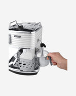 ديلونجي سكالتورا مضخة اسبريسو