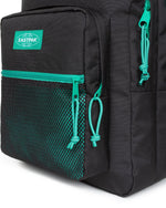 حقيبة ظهر Eastpak Pinnacle Kontraststrblac متوسطة الحجم مع حماية للكمبيوتر المحمول - EK0000609J41