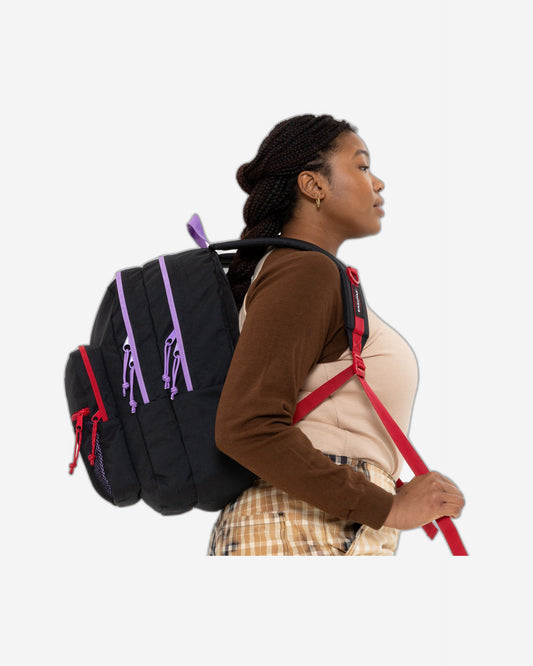 حقيبة ظهر إيستباك بيناكل متوسطة الحجم بلون أحمر بنفسجي متباين - EK000060U661