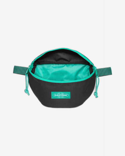 حقيبة خصر إيستباك سبرينغر كونتراست سترايب سوداء صغيرة - EK0000749J41