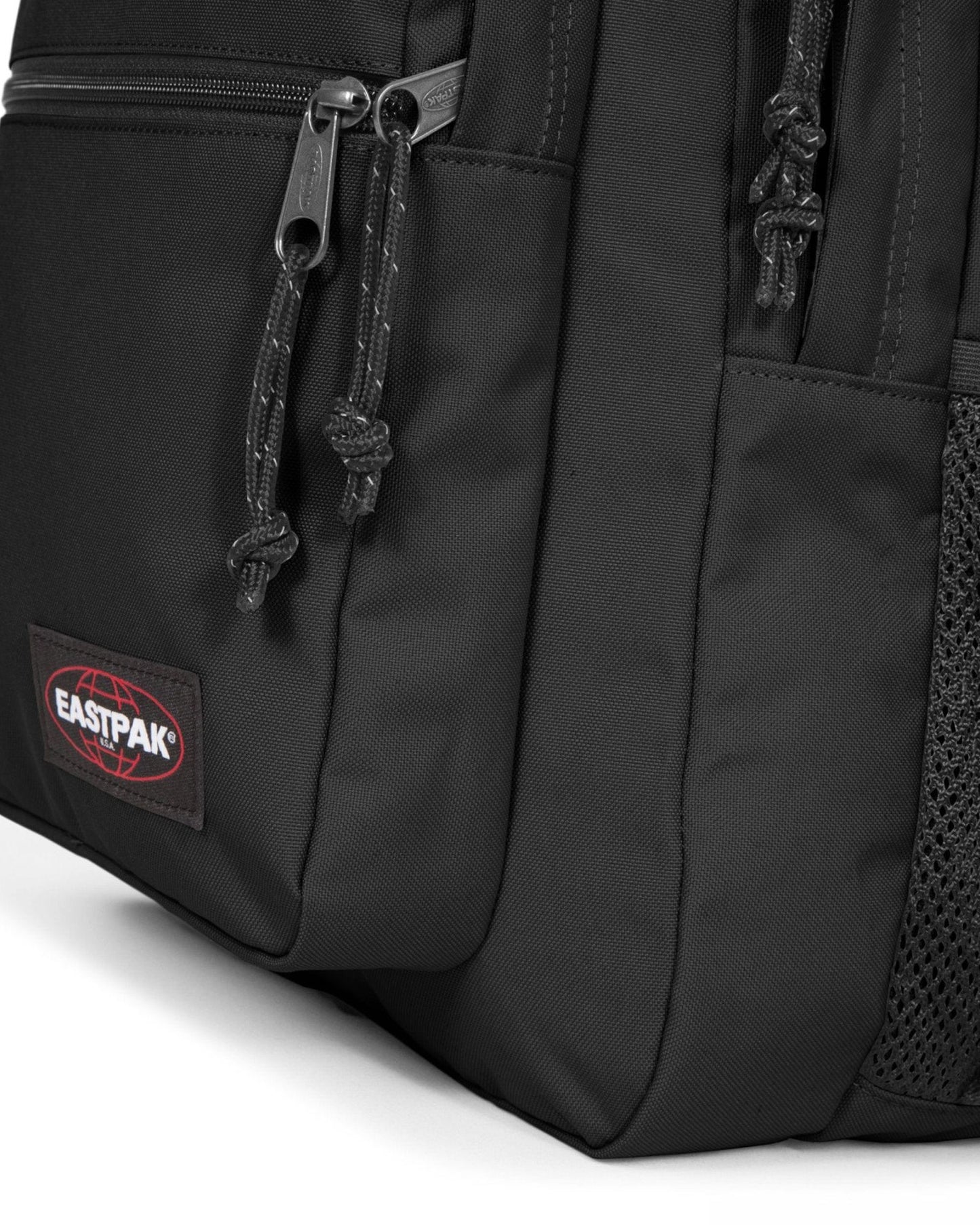 حقيبة ظهر إيستباك موريوس سوداء متوسطة الحجم للكمبيوتر المحمول