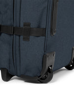 حقيبة سفر إيستباك ترانفرز إس سوداء من قماش الدنيم بعجلات - EK00061L77H