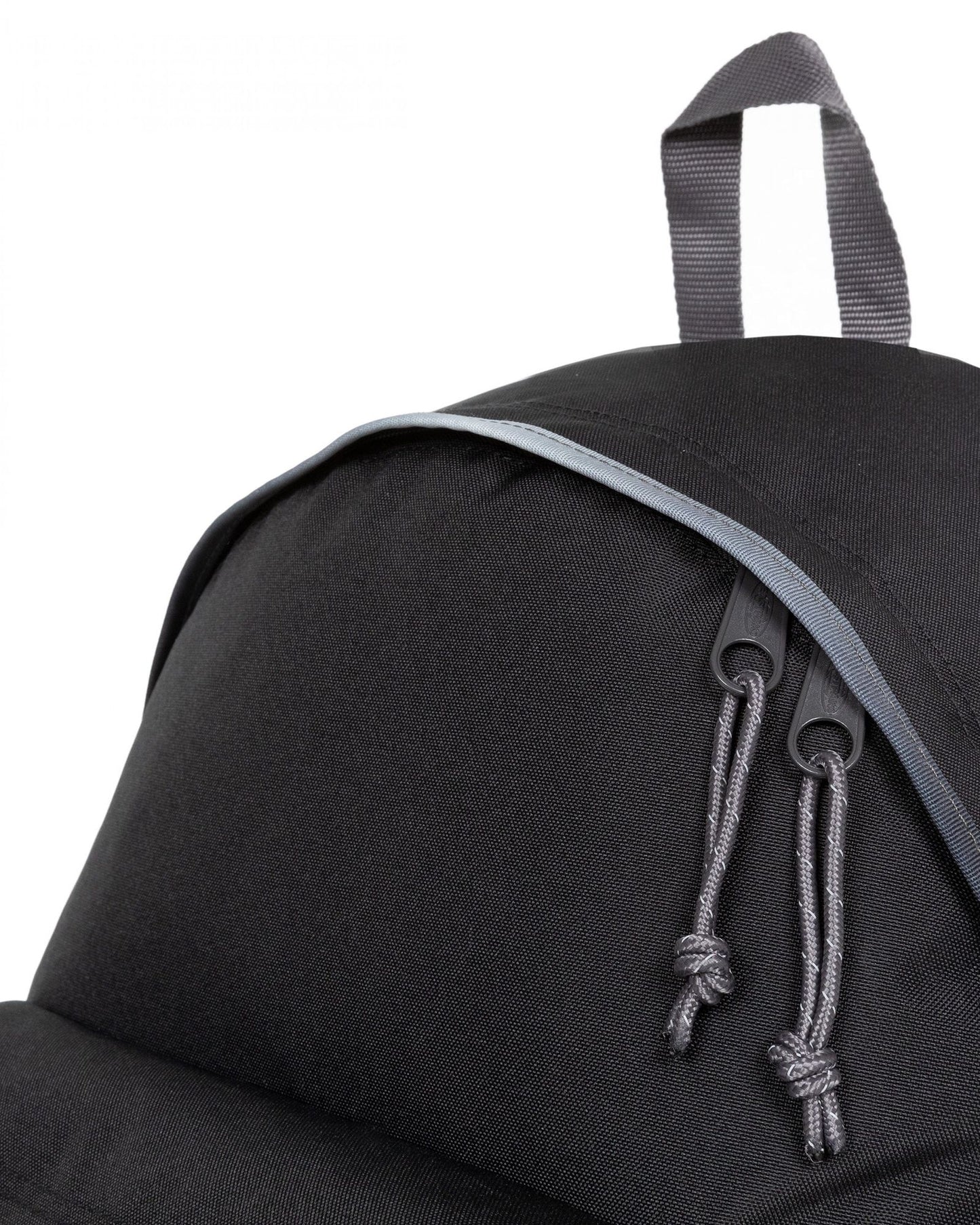 حقيبة ظهر متوسطة الحجم مبطنة من إيستباك، طراز باك آر كونتراست، لون رمادي متباين