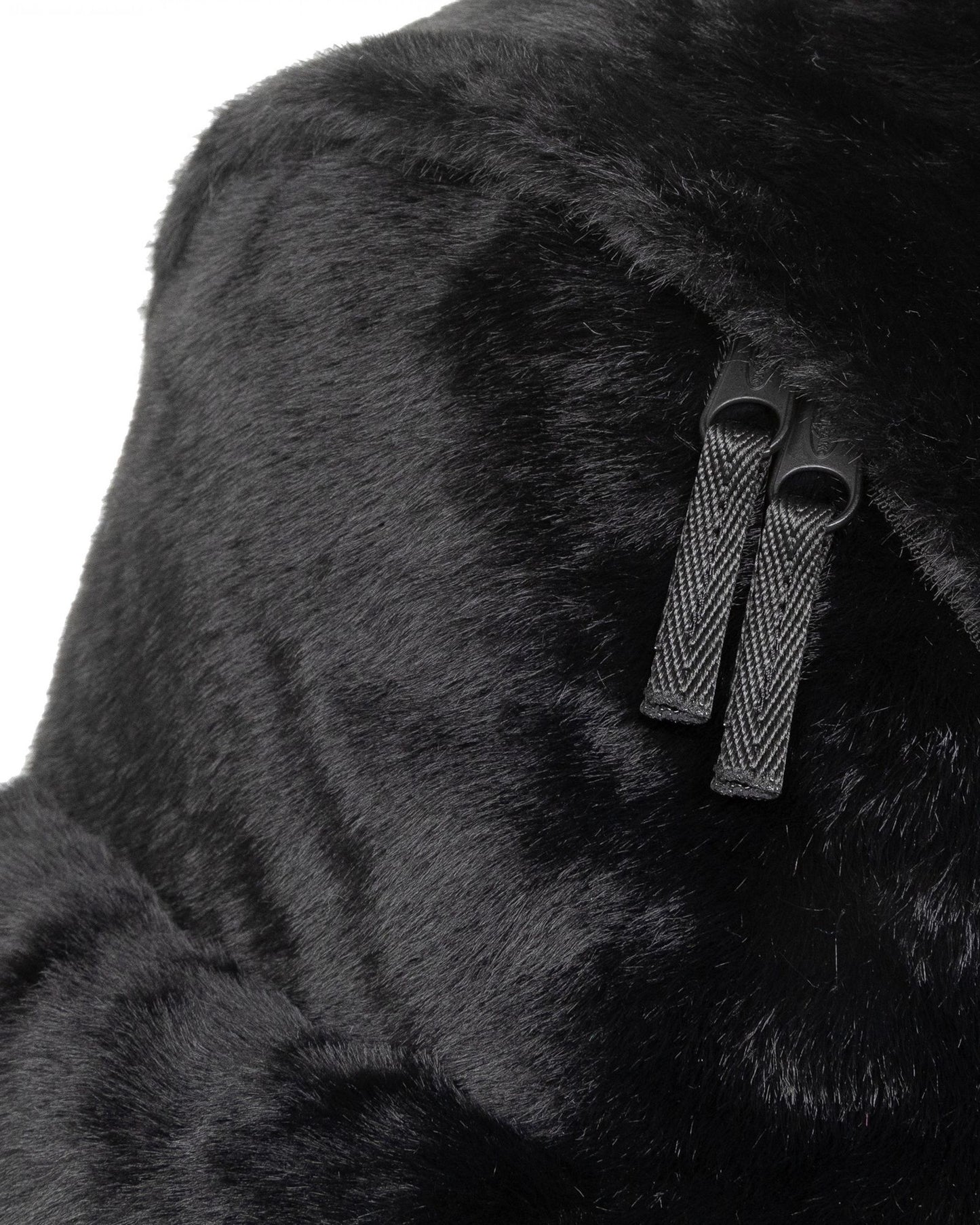 حقيبة إيست باك باديد باك آر سوداء ناعمة - EK0006202Q81