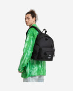 حقيبة ظهر Eastpak Padded Pak'R Mickey Patches متوسطة الحجم - EK0006209E31