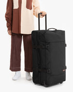 حقيبة سفر إيست باك ترانفرز إل سوداء كبيرة بعجلات - EK00063L0081