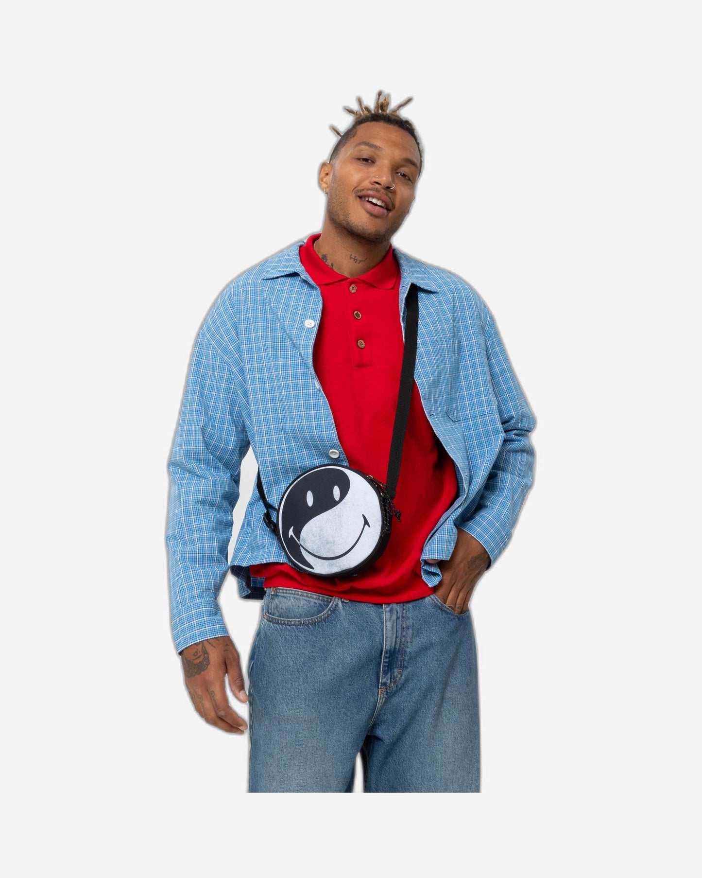 حقيبة كروس صغيرة من إيستباك آدا سمايلي واي واي