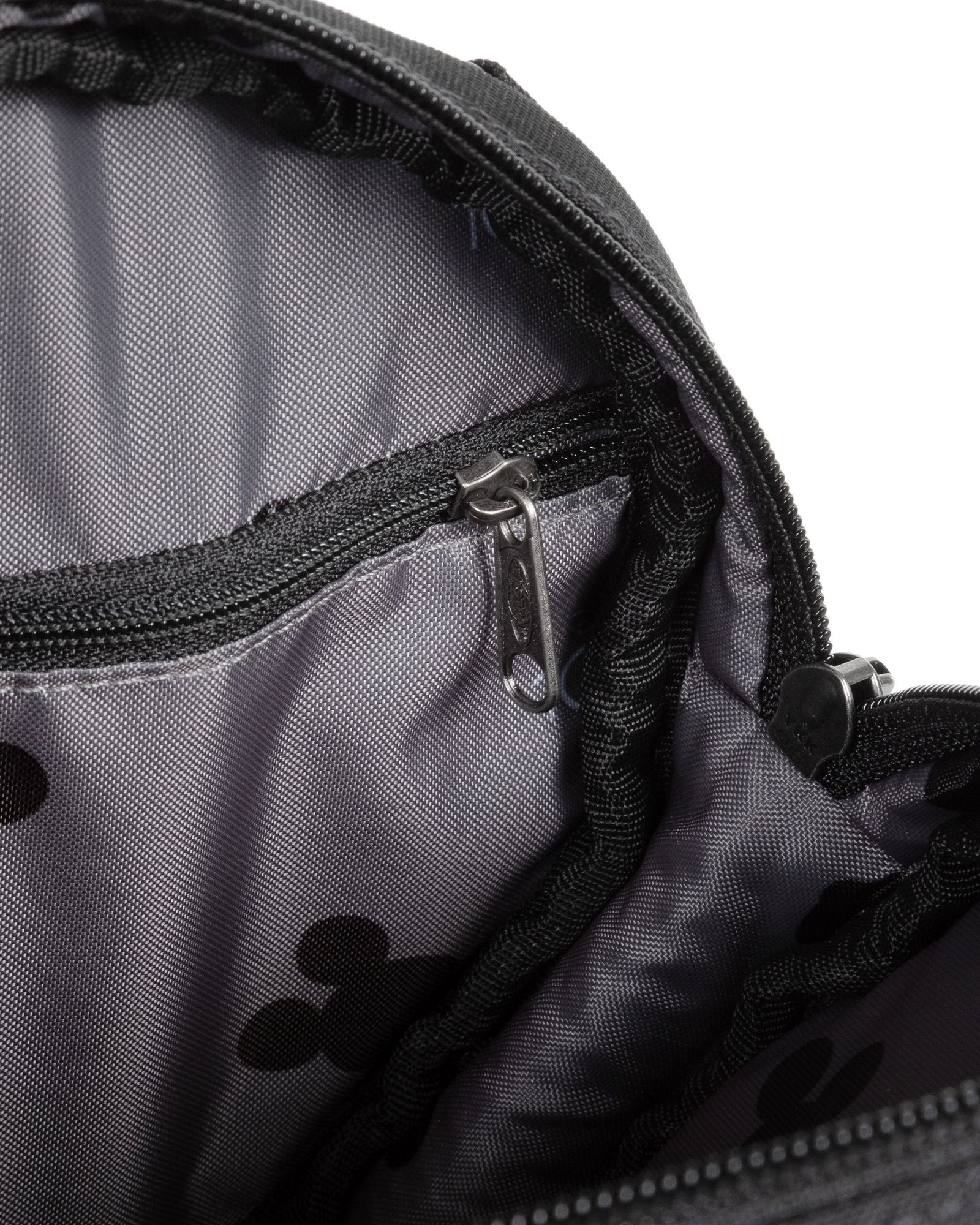 حقيبة كروس صغيرة من إيستباك آدا ميكي سبيشل - EK00073D9E41