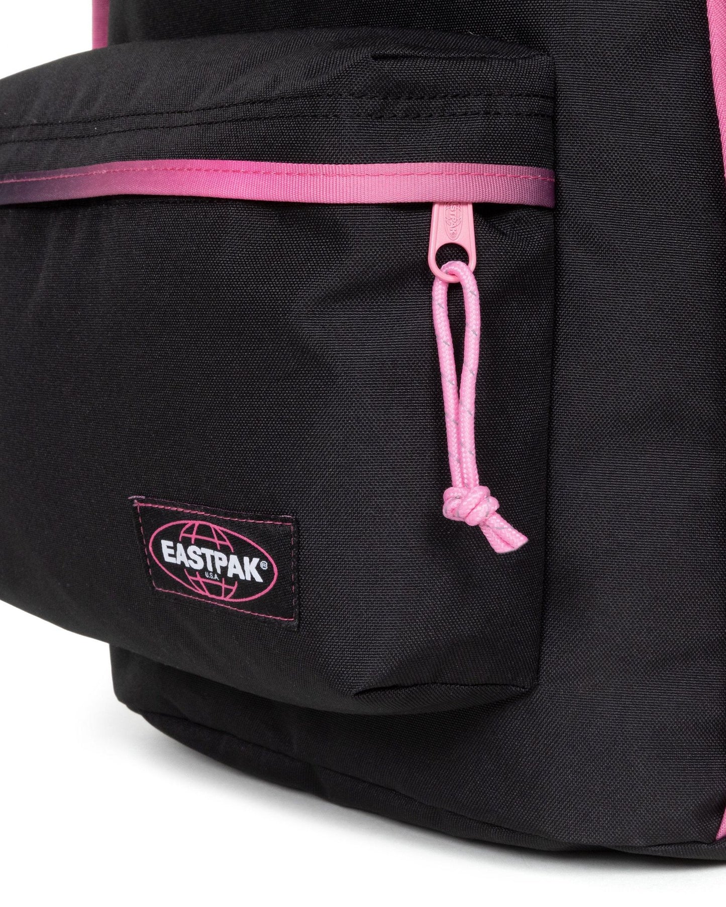 حقيبة ظهر متوسطة الحجم من إيستباك، لون وردي متباين، إصدار "خارج المكتب".