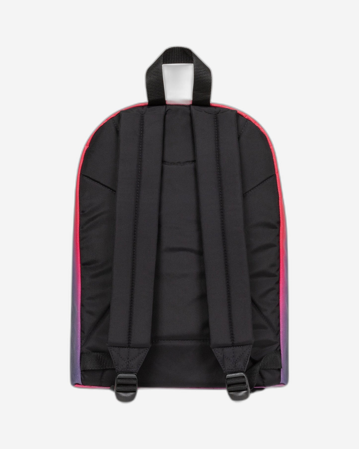 حقيبة ظهر إيستباك سبارك متعددة الدرجات خارج المكتب