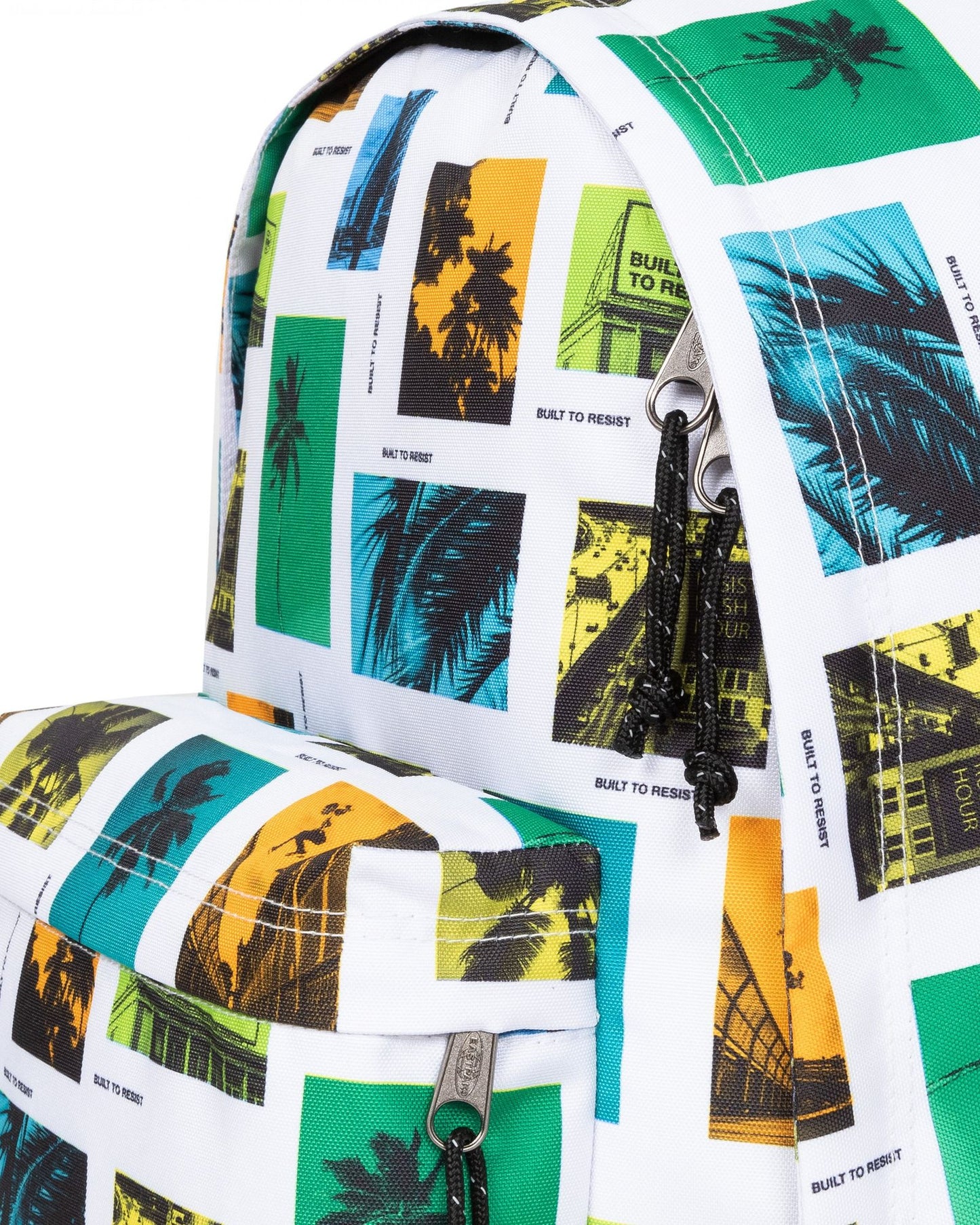 حقيبة ظهر بيضاء من إيستباك سيتي باي، إصدار "خارج المكتب".