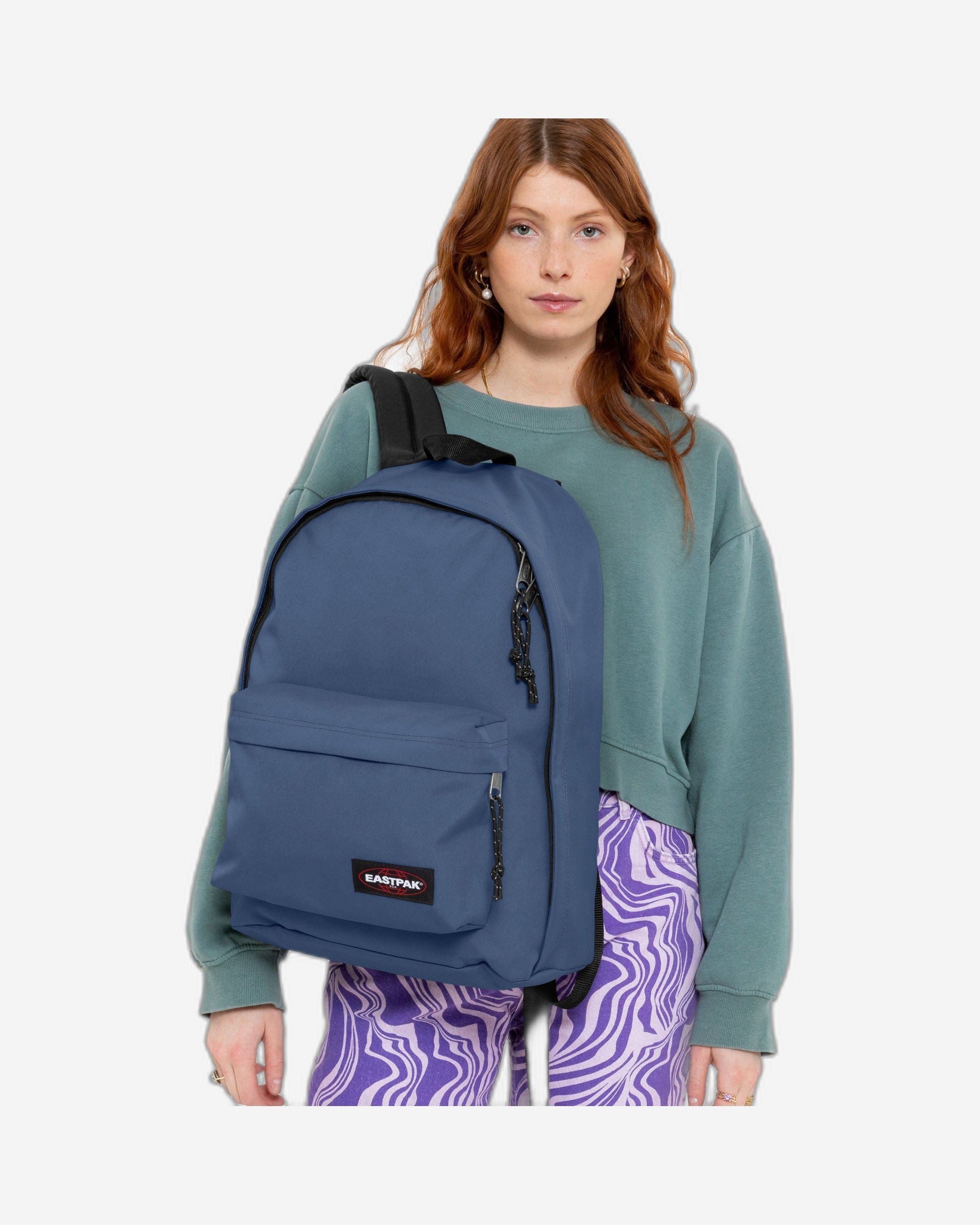 حقيبة ظهر إيست باك باودر بايلوت متوسطة الحجم للاستخدام خارج المكتب - EK000767U591