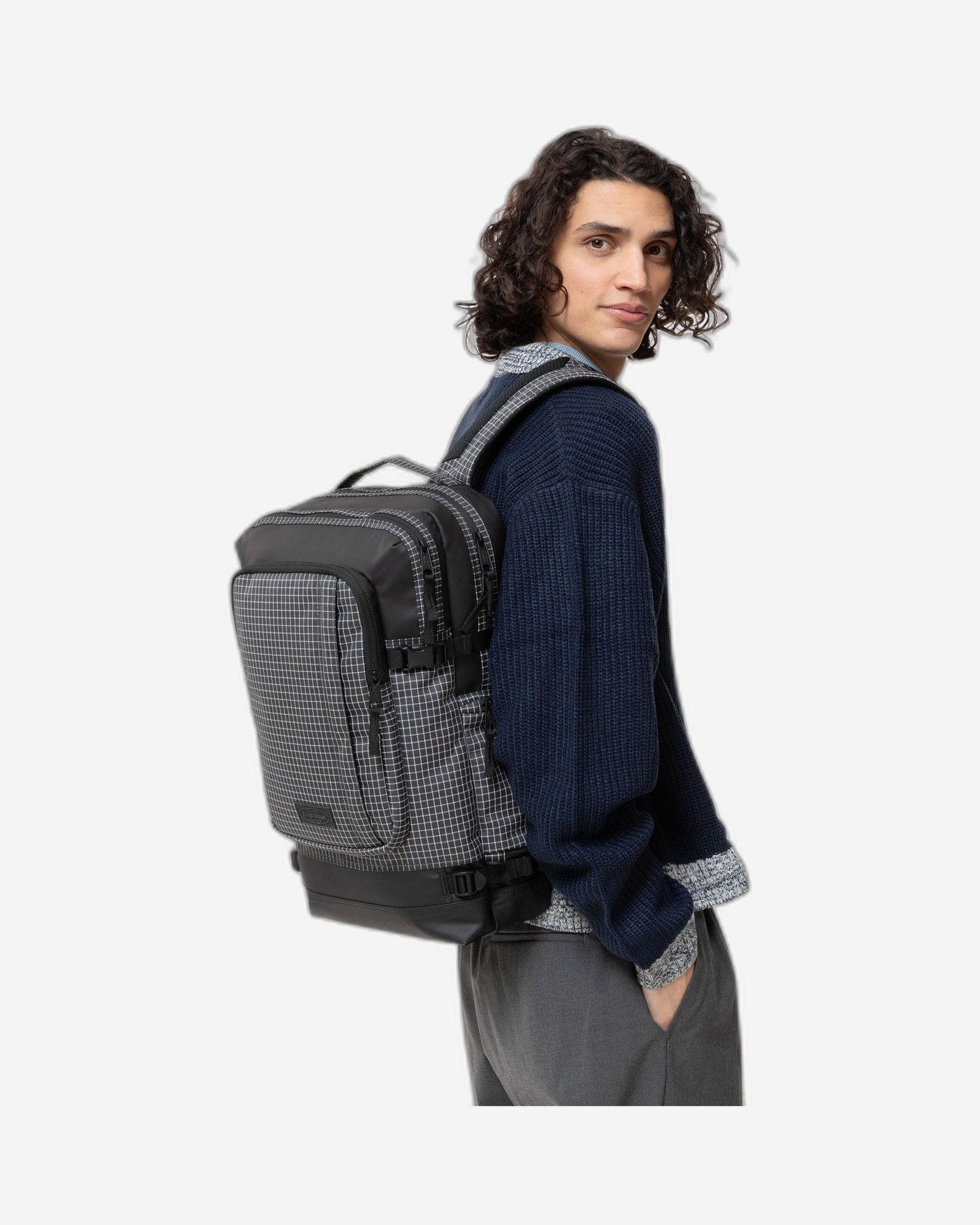 حقيبة ظهر Eastpak Tecum L Cnnct Ripstop كبيرة مع حامل زجاجة وجيب للكمبيوتر المحمول - EK00092D0Q81